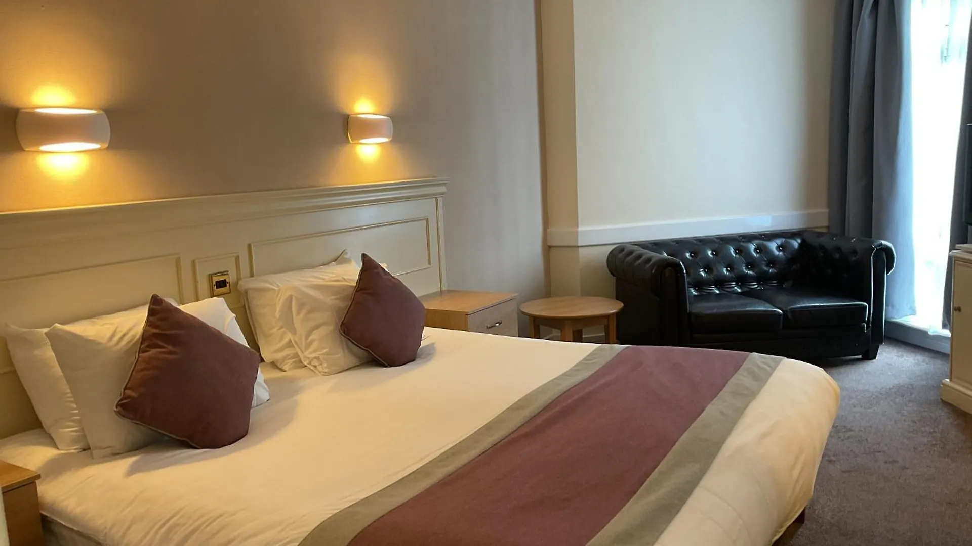Royal Bath Hotel & Spa בורנמות'