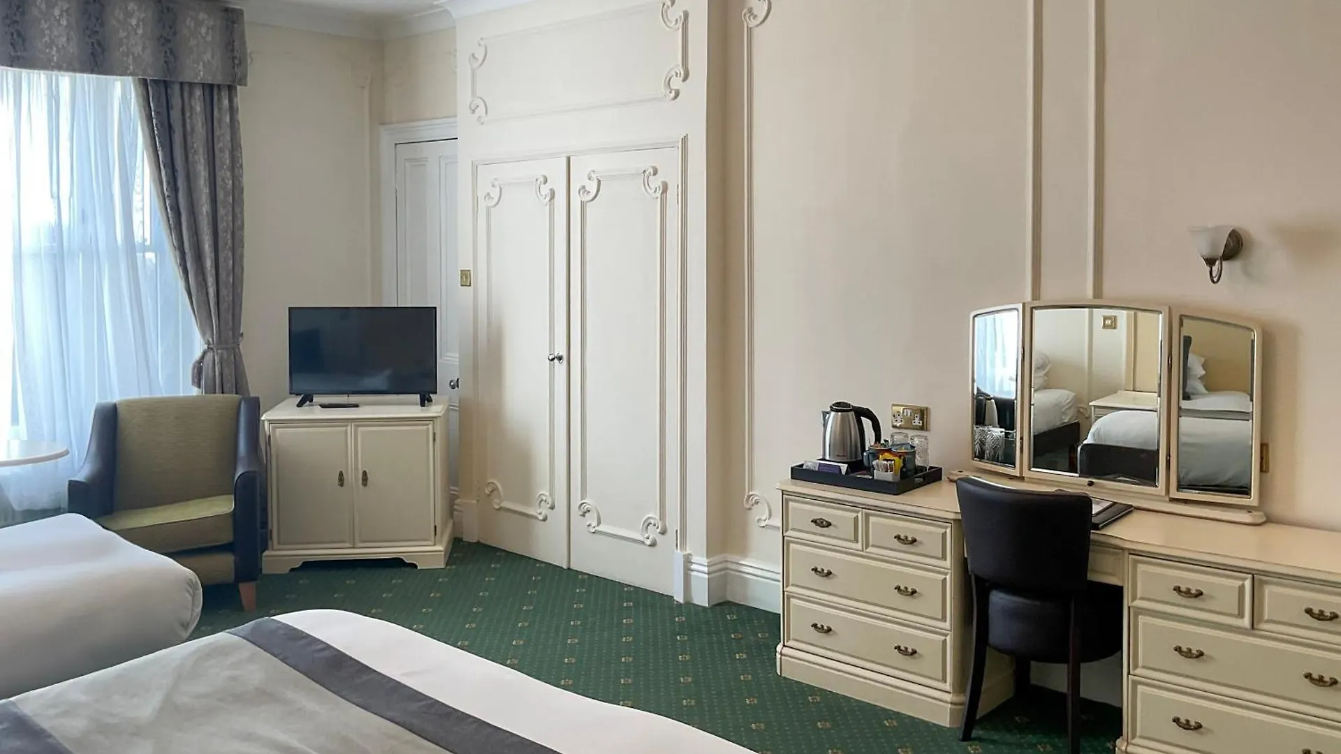 ****  Royal Bath Hotel & Spa בורנמות' בריטניה