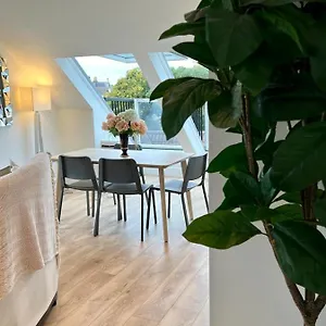  Apartment Stunning Luminous Penthouse/ 2beds 2baths United Kingdom